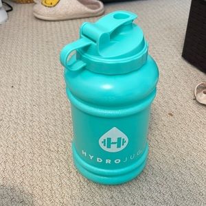 mint hydrojug